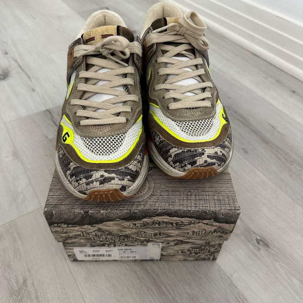Gucci designer sneakers size 39